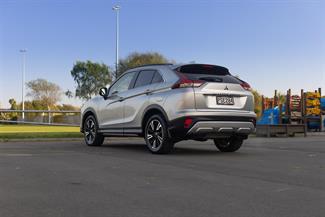 2023 Mitsubishi Eclipse Cross - Thumbnail