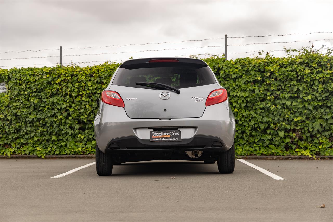 2014 Mazda Demio