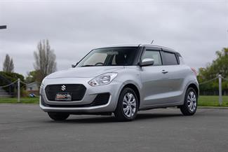 2017 Suzuki Swift - Thumbnail