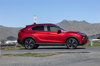 2022 Mitsubishi Eclipse Cross - Thumbnail