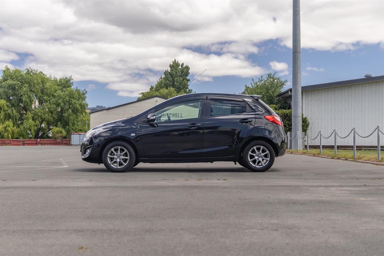 2014 Mazda Demio