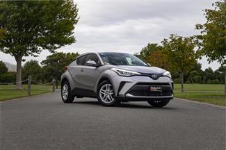 2020 Toyota C-HR - Thumbnail