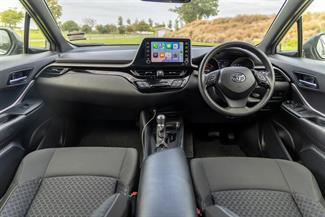 2020 Toyota C-HR - Thumbnail