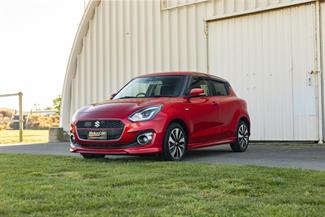 2017 Suzuki Swift - Thumbnail