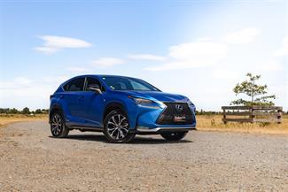 2016 Lexus NX300H - Thumbnail