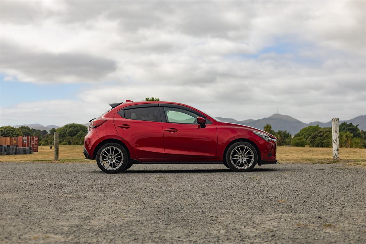 2019 Mazda Demio