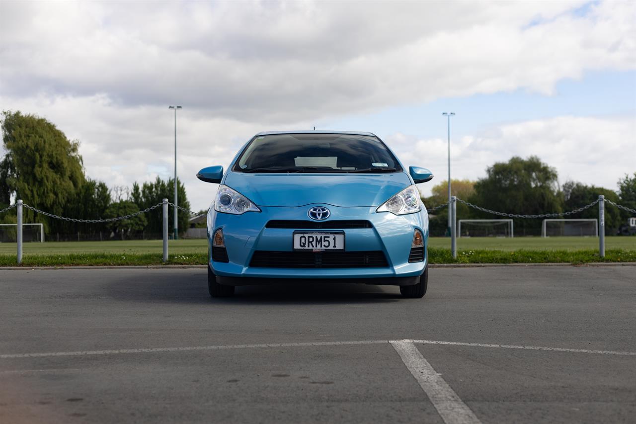 2012 Toyota AQUA